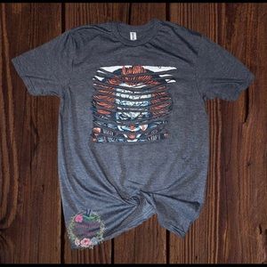 Pennywise Peek-A-Boo T-shirt.